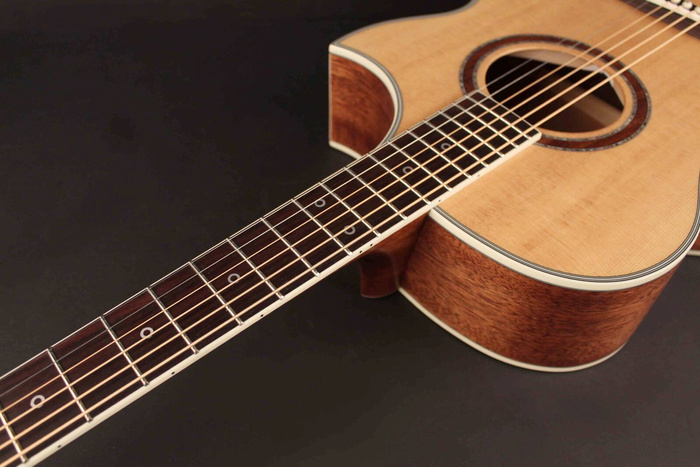Cort NDX Baritone NS electro-acoustic guitar
