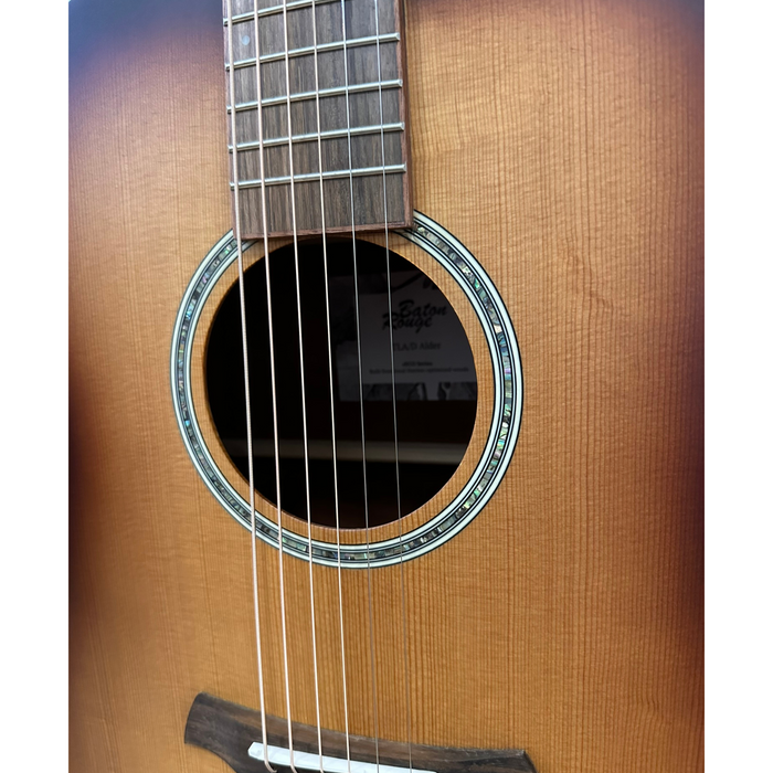 Acoustic guitar solid spruce dark brown dreadnought type Baton Rouge TLA/D custom 3786