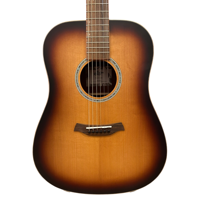 Akustische Gitarre, massive Fichte, dunkelbraun, Dreadnought-Typ, Baton Rouge TLA/D Custom 3786